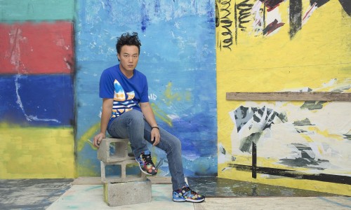 adidas Originals ZX Flux 2015 春夏系列炫彩上市